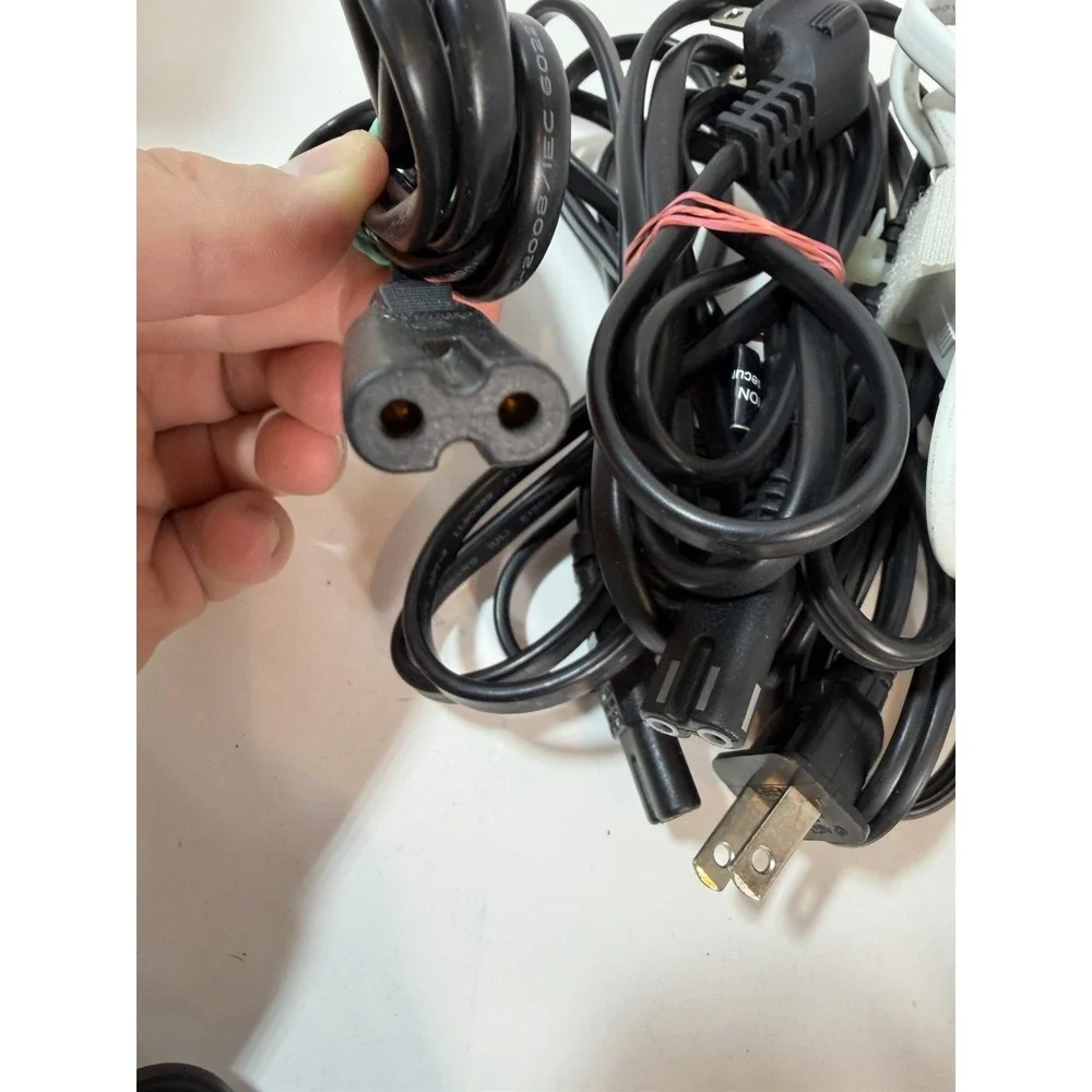 Lot 31 AC Power Cords Cable IEC C7 Figure 8 Non-Polarized & Polarized 2-Prong